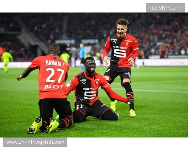 法甲防守技巧集锦:顶级球员的抢断与卡位教学 法甲防守技巧集锦:顶级球员的抢断与卡位教学